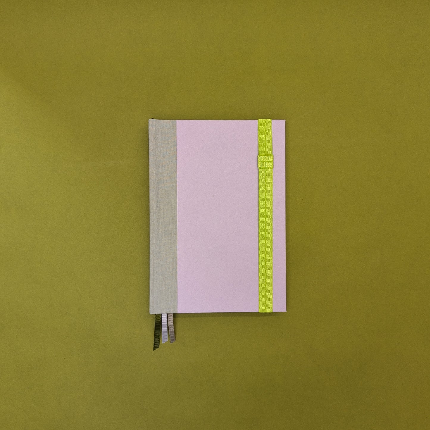 Rebel Stationery Green Elastic Pen Loop