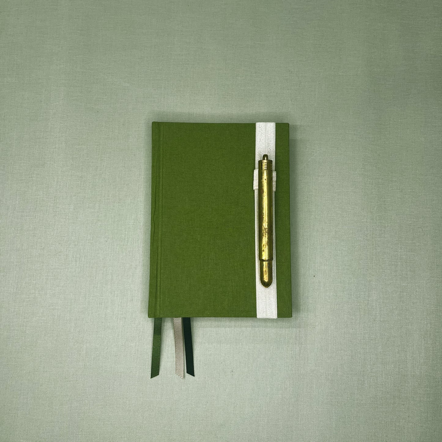 Elastic Pen Loop - Salt