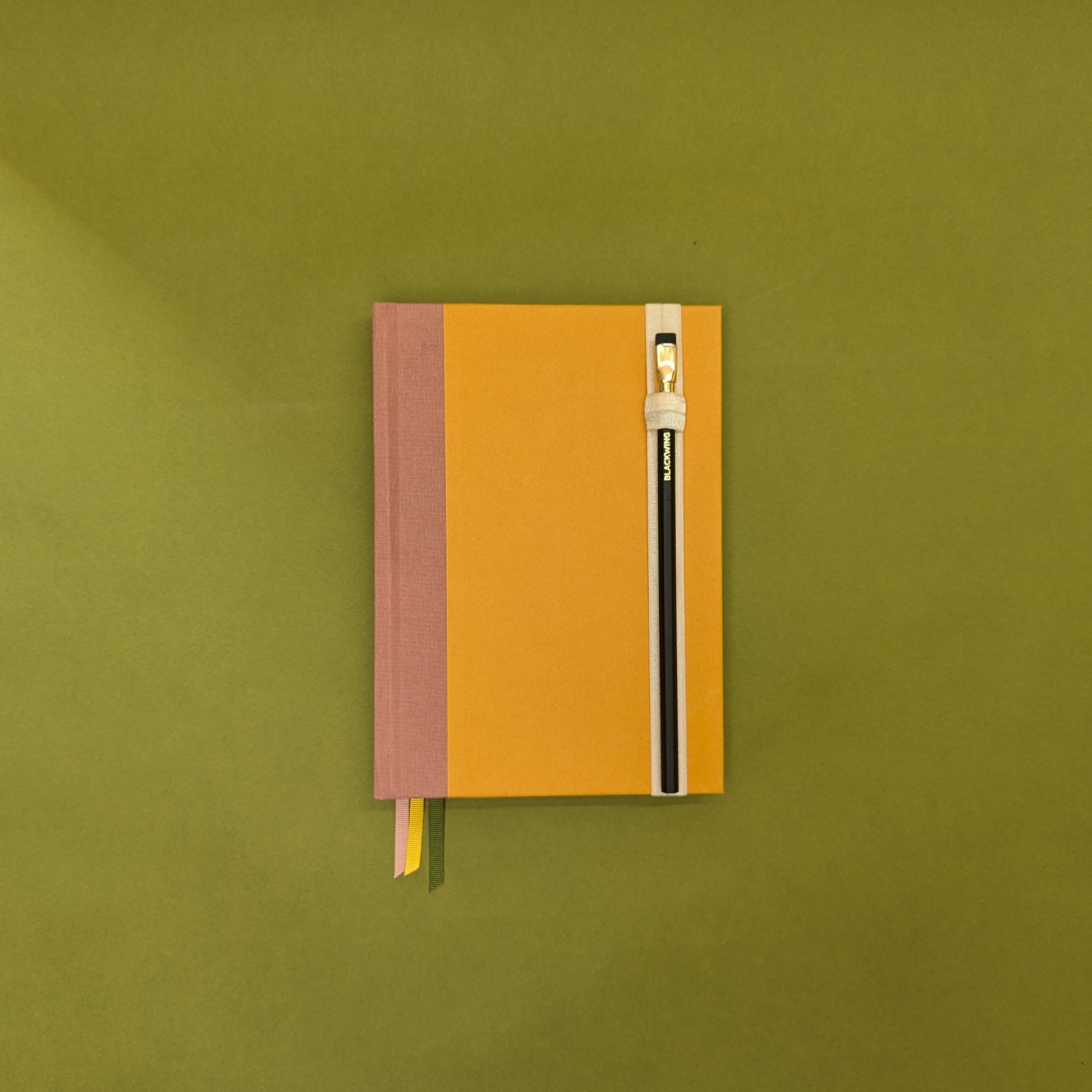 Rebel Stationery White Elastic Pen Loop with Pencil
