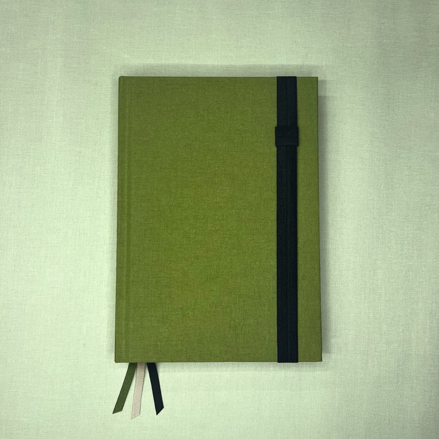 Elastic Pen Loop - Pepper